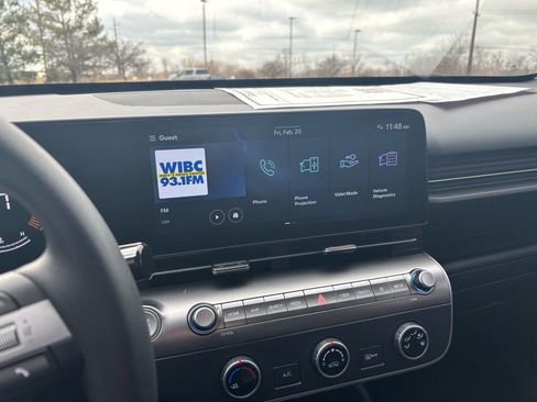 Used 2024 Hyundai Kona SE image 26