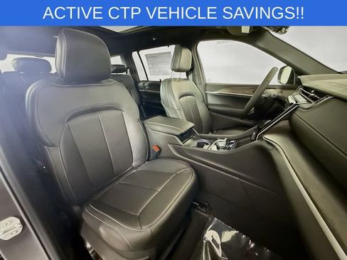 New 2025 Jeep Grand Cherokee L Limited w/ Luxury Tech Group II image 30