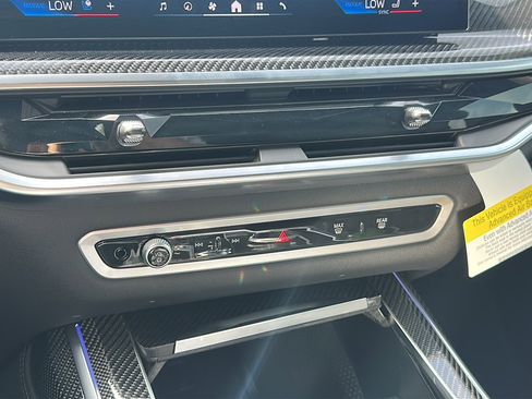 New 2025 BMW X7 M60i image 26