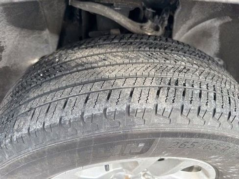 Used 2024 Chevrolet Tahoe LT image 17