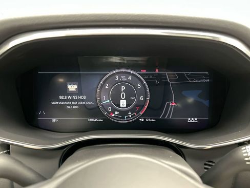 Used 2021 Jaguar XF R-Dynamic SE image 19