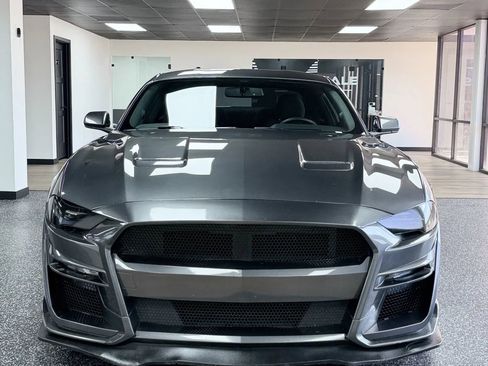 Used 2019 Ford Mustang GT image 3