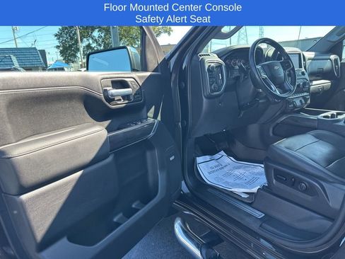 Used 2021 Chevrolet Silverado 1500 LTZ w/ LTZ Premium Package image 17