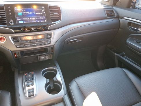 Used 2023 Honda Ridgeline RTL image 16