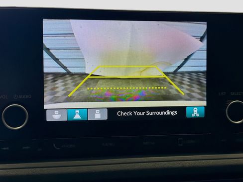 Used 2025 Honda Accord SE image 16