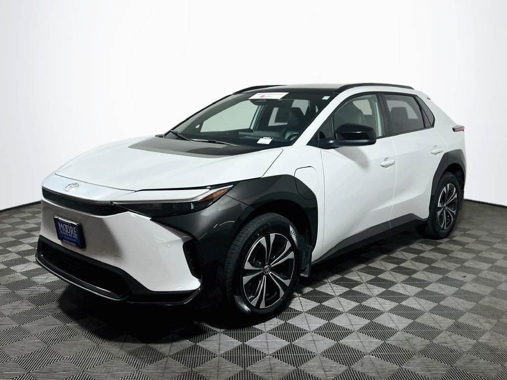 Certified 2024 Toyota bZ4X AWD w/ Weather Package image 3