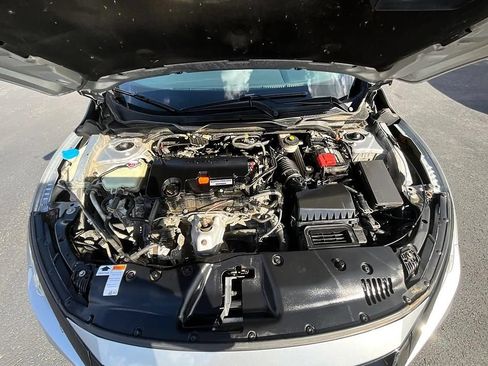 Used 2020 Honda Civic Sport image 3