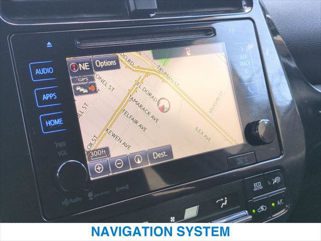 Used 2017 Toyota Prius Prime Plus w/ Preferred Accessory Package FWD image 18