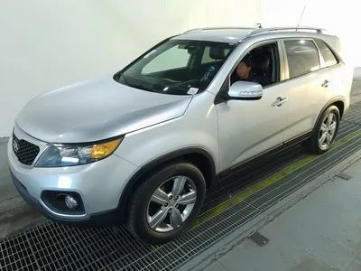 Used 2013 Kia Sorento EX w/ Premium Plus Pkg FWD image 1