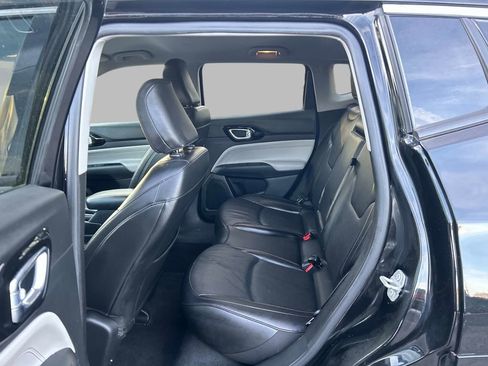 Used 2022 Jeep Compass Limited w/ Elite Group image 12