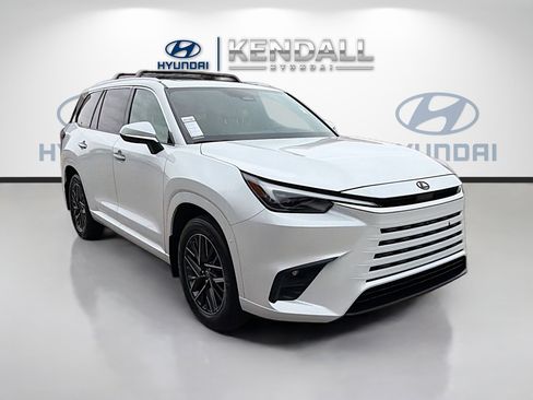 Used 2025 Lexus TX 350 AWD w/ Technology Package image 1