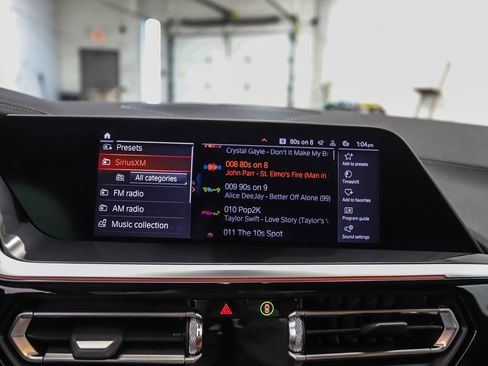 Used 2020 BMW Z4 M40i w/ Executive Package image 16