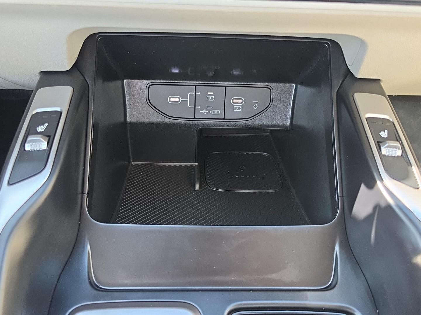 Certified 2025 Kia Sorento X-Line EX AWD/4WD image 33