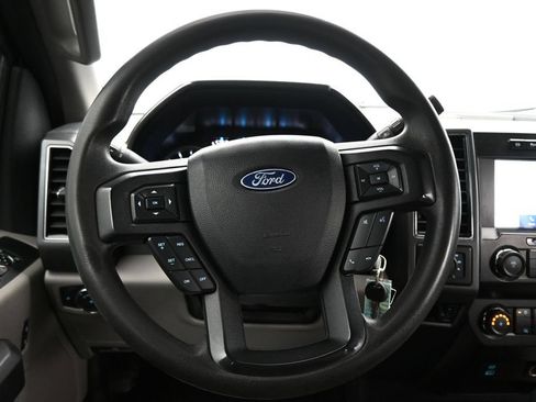 Used 2022 Ford F350 XLT AWD/4WD image 14
