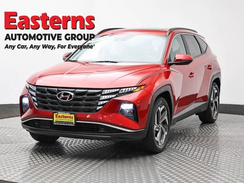 Used 2022 Hyundai Tucson SEL FWD image 1