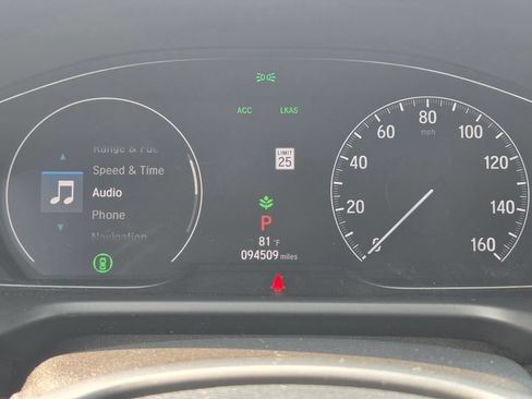 Used 2018 Honda Accord Touring image 36