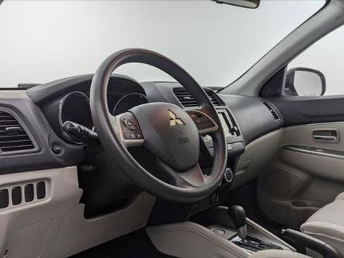 Used 2019 Mitsubishi Outlander Sport ES image 19