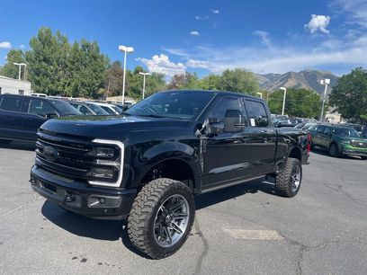 New 2025 Ford F350 Platinum w/ Tremor Off-Road Package