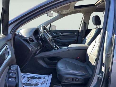 Used 2020 Buick Enclave Essence w/ Sound and Sites Package image 24