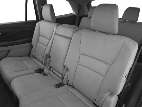 Used 2017 Honda Pilot LX image 14