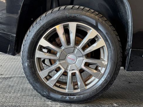 Used 2016 GMC Terrain Denali AWD/4WD image 10