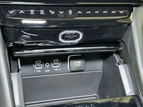 New 2026 Jeep Grand Cherokee Limited AWD/4WD image 26