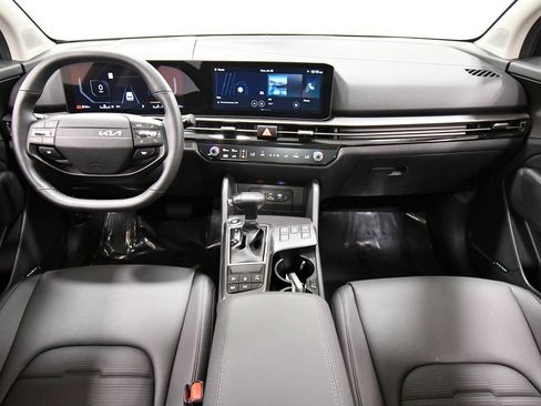 Certified 2026 Kia Sportage SX AWD/4WD image 3