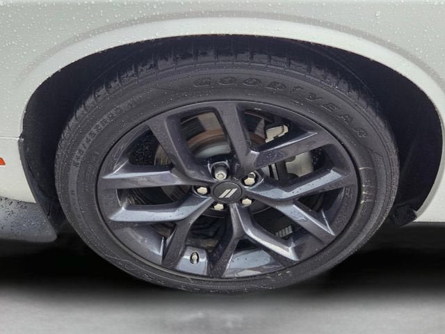 Used 2023 Dodge Challenger R/T w/ Blacktop Package RWD image 9