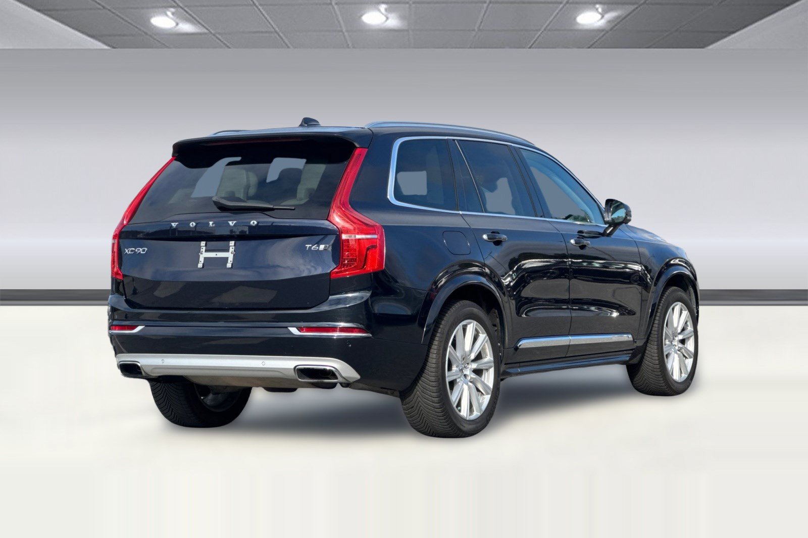 Used 2017 Volvo XC90 T6 Inscription w/ Vision Package AWD/4WD image 8