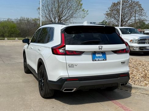 Used 2023 Honda CR-V Sport Touring image 3