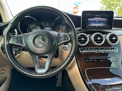 Used 2017 Mercedes-Benz GLC 300 w/ Premium 1 Package image 26