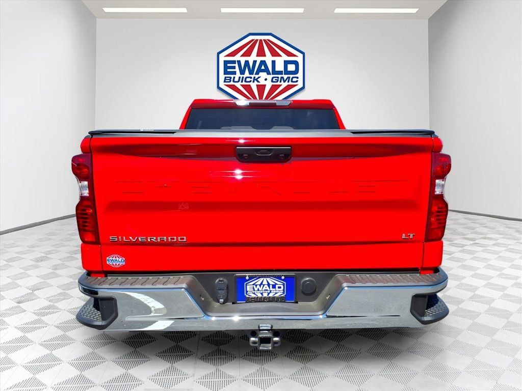Used 2024 Chevrolet Silverado 1500 LT w/ LPO, Dark Essentials Package AWD/4WD image 6
