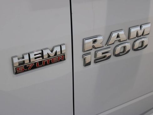 Used 2014 RAM 1500 Express AWD/4WD image 37