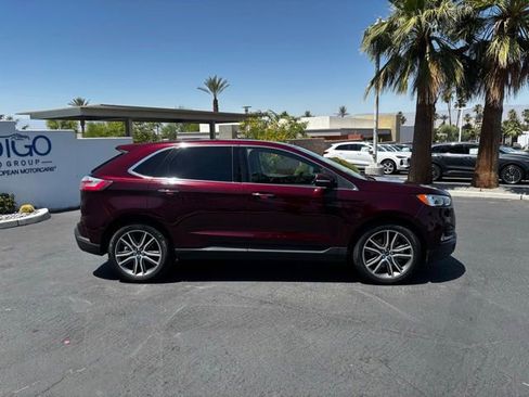 Used 2020 Ford Edge Titanium w/ Class II Trailer Tow Package AWD/4WD image 4