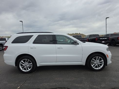 Certified 2024 Dodge Durango GT AWD/4WD image 4