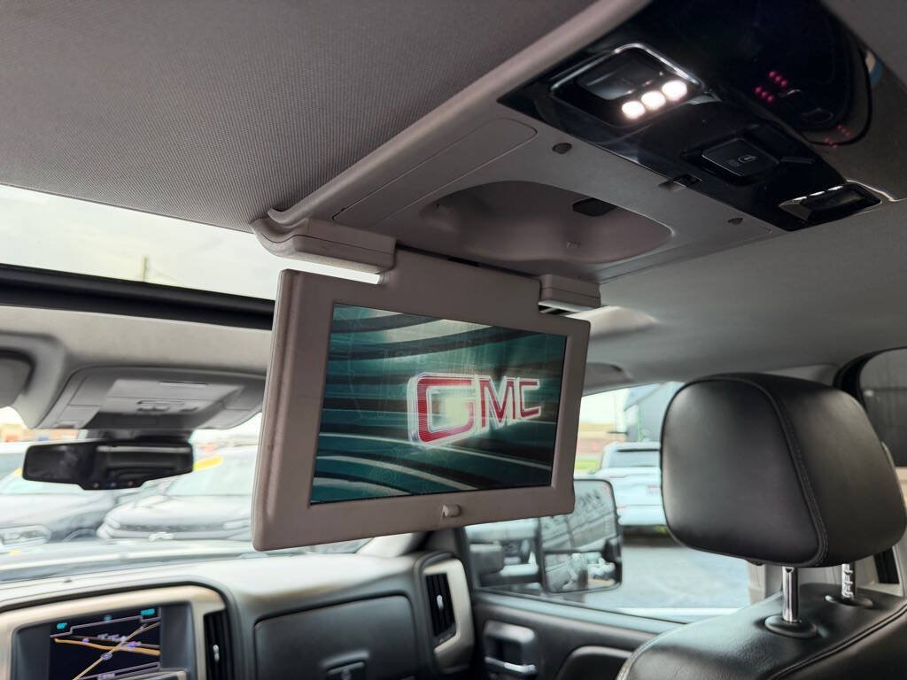 Used 2018 GMC Sierra 3500 Denali AWD/4WD image 38