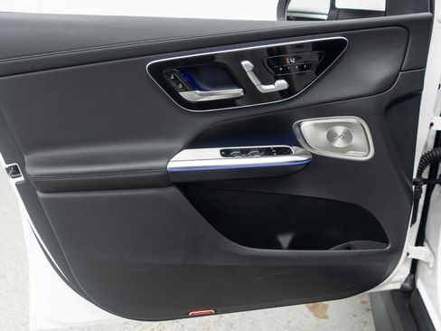 Used 2025 Mercedes-Benz GLC 63 AMG S image 16