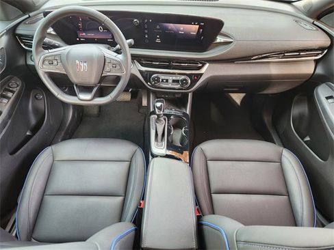 Used 2024 Buick Envista Sport Touring w/ Experience Buick Package image 26