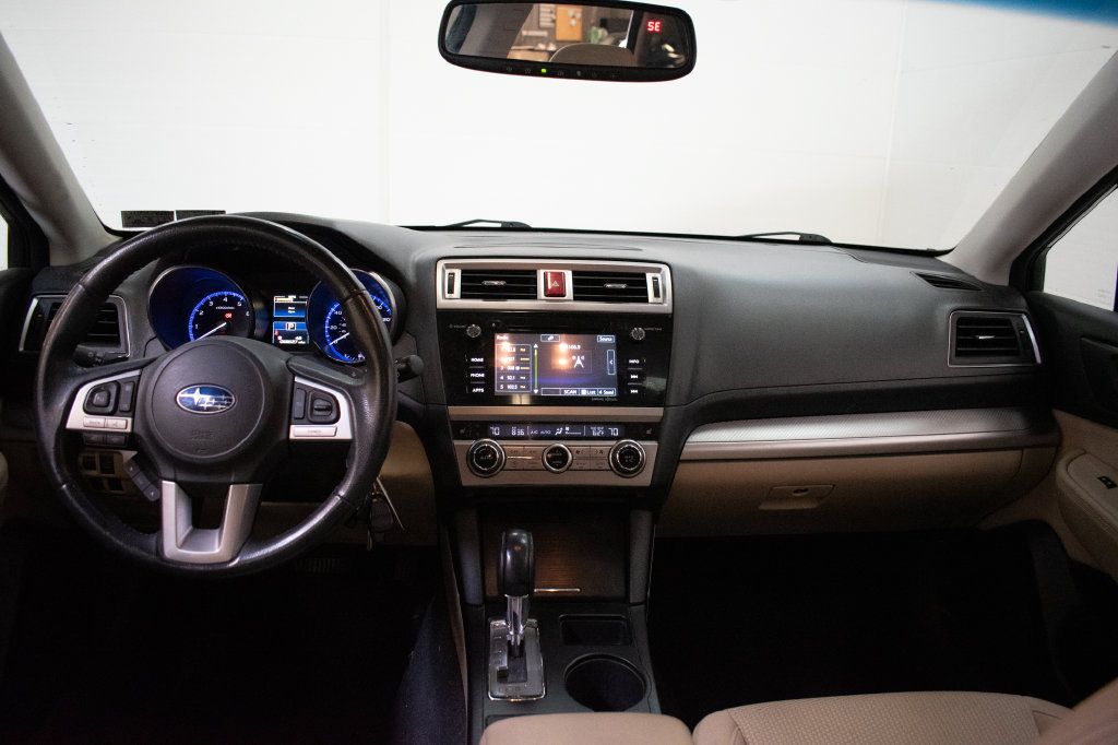 Used 2017 Subaru Outback 2.5i Premium AWD/4WD image 11