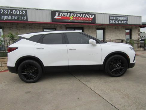 Used 2019 Chevrolet Blazer LT w/ Sun and Wheels Package FWD image 5
