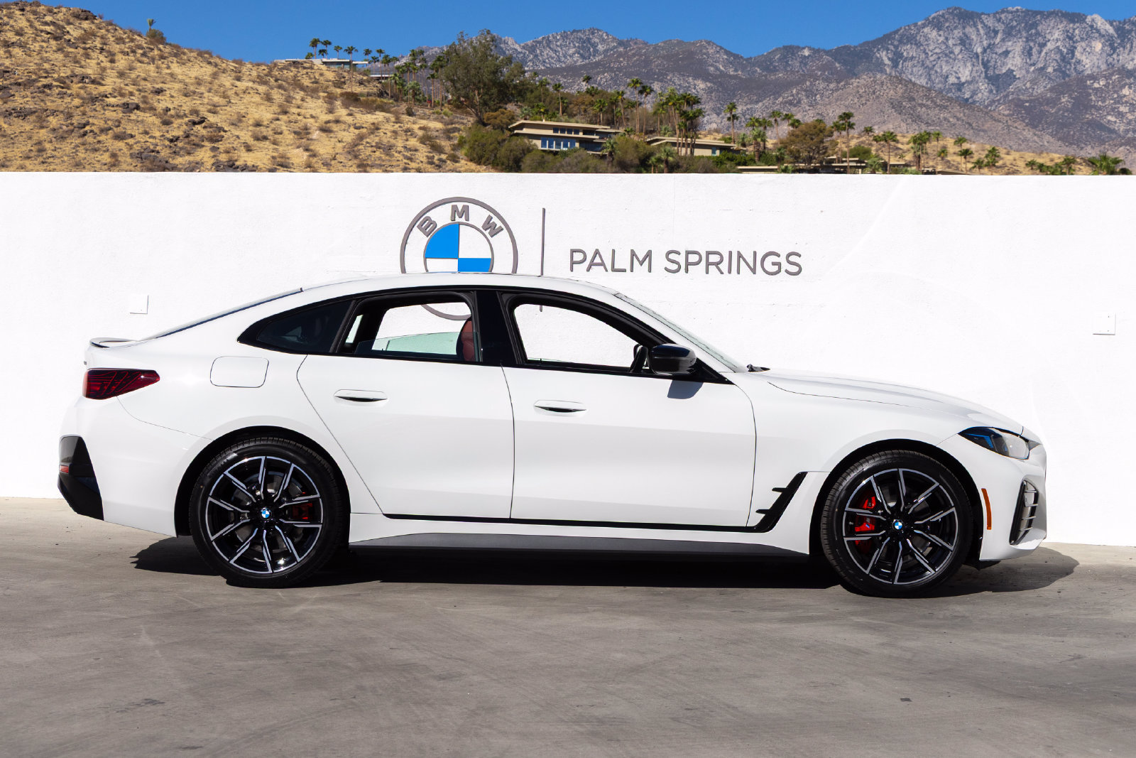 New 2026 BMW i4 eDrive40 w/ M Sport Package RWD image 6