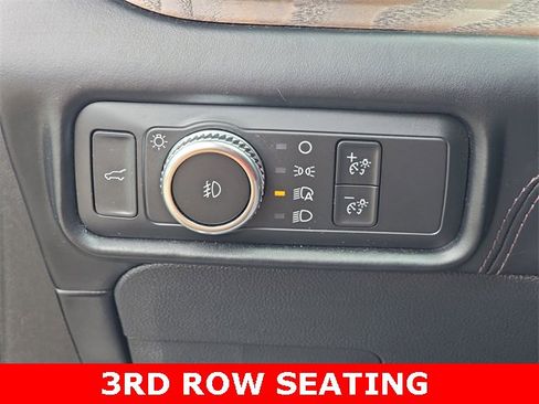 Used 2021 Ford Explorer Platinum w/ Equipment Group 601A image 30