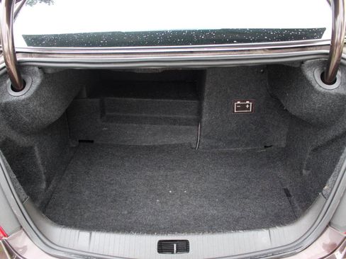 Used 2015 Buick LaCrosse Leather FWD image 41