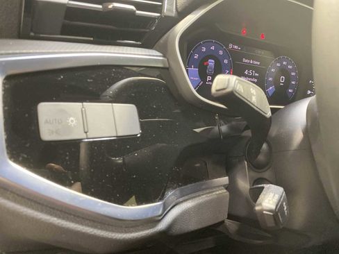 Used 2019 Audi Q3 2.0T Premium AWD/4WD image 24
