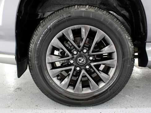 Used 2017 Lexus GX 460 Premium image 82