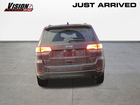 Used 2019 Jeep Grand Cherokee Laredo image 6