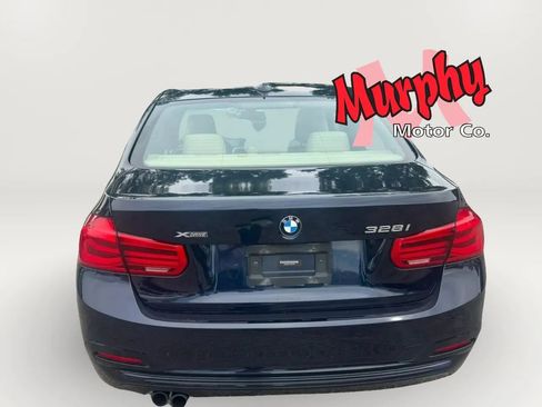 Used 2016 BMW 328i xDrive Sedan AWD/4WD image 5