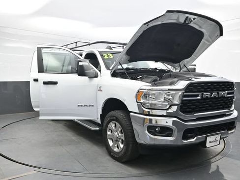 Used 2023 RAM 2500 Big Horn w/ Level 1 Equipment Group AWD/4WD image 36
