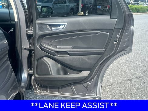 Certified 2024 Ford Edge Titanium AWD/4WD image 18