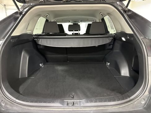 Used 2024 Toyota RAV4 XLE FWD image 23